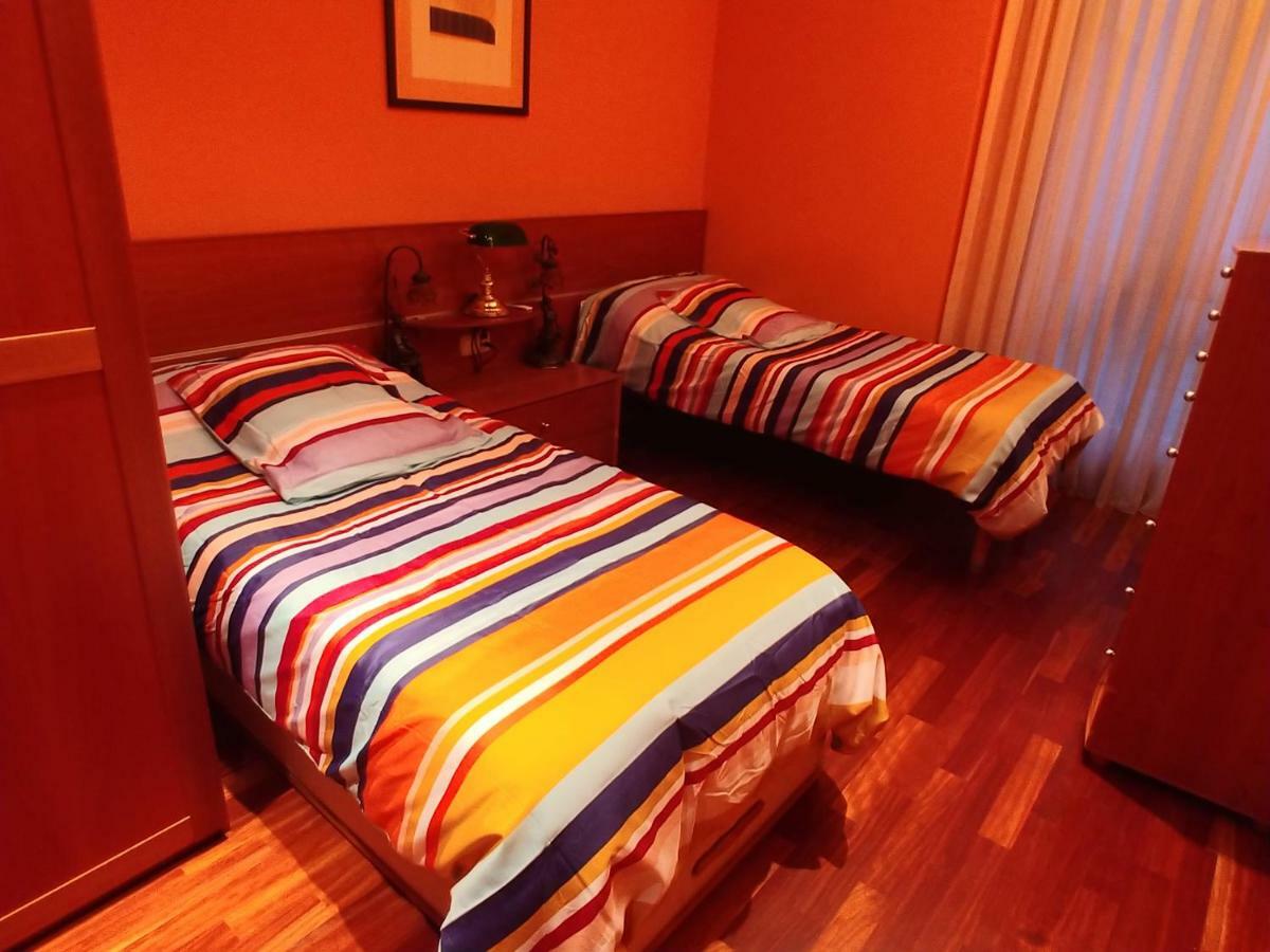 Hogar, A Modo De Hotel ヒホン エクステリア 写真